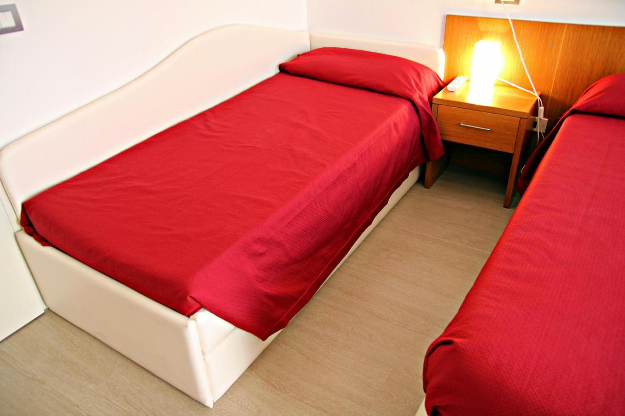 Hotel Morolli 리미니 외부 사진