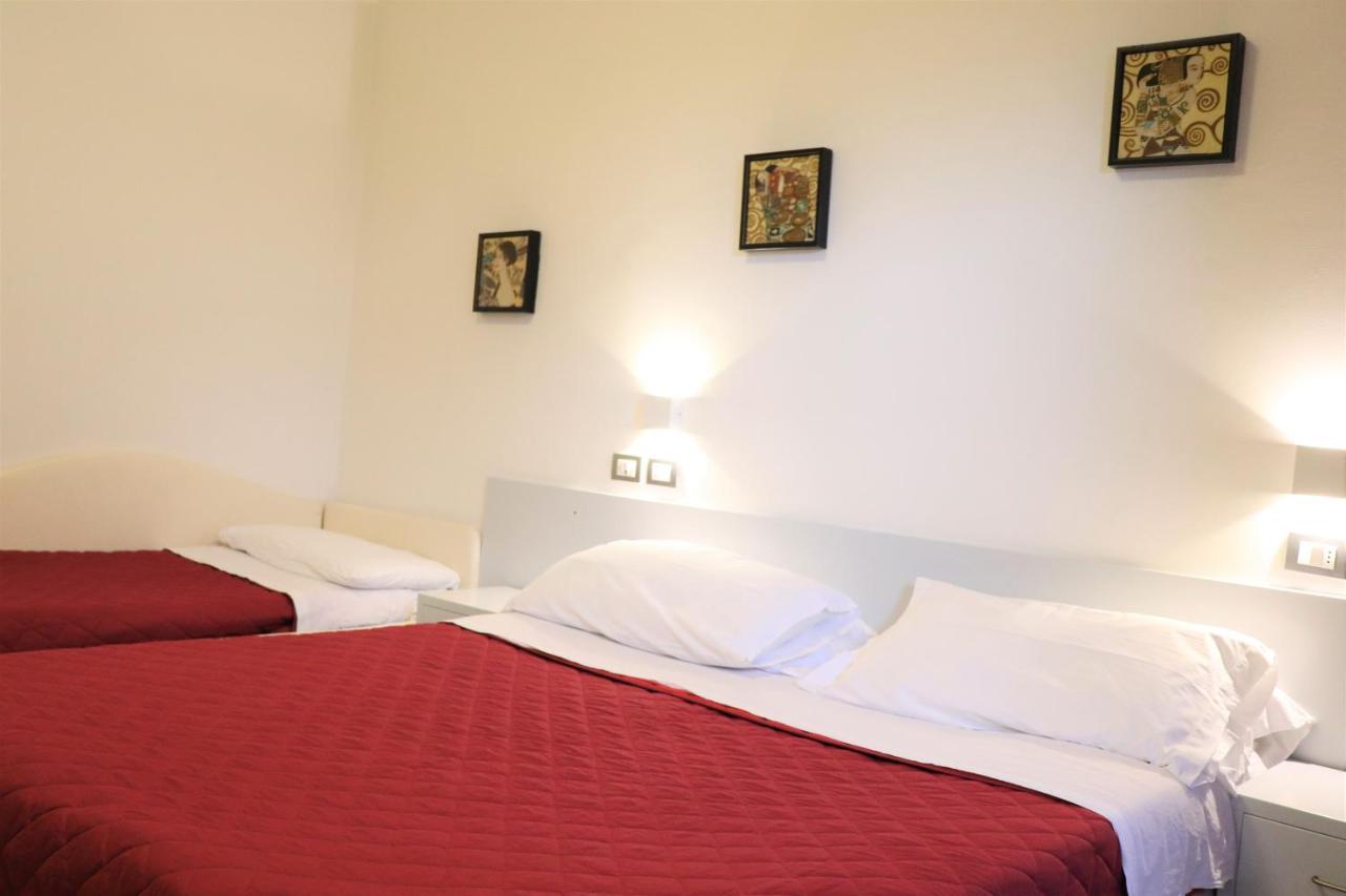 Hotel Morolli 리미니 외부 사진