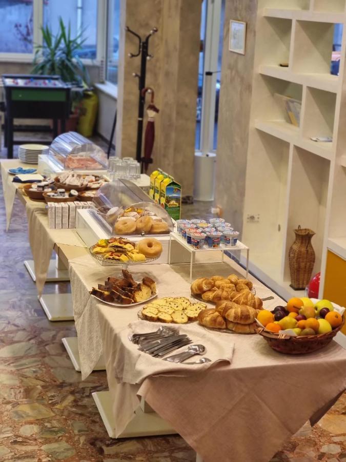 Hotel Morolli 리미니 외부 사진