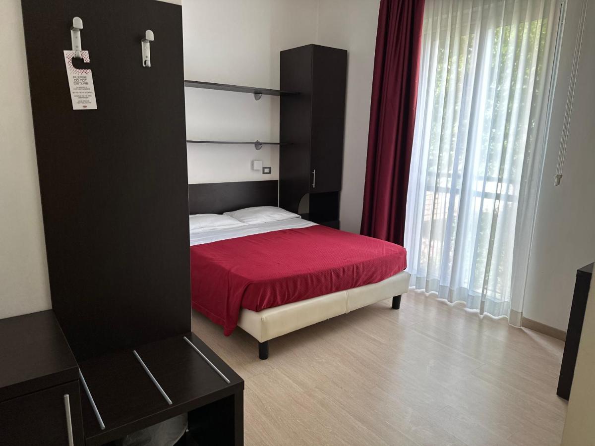 Hotel Morolli 리미니 외부 사진
