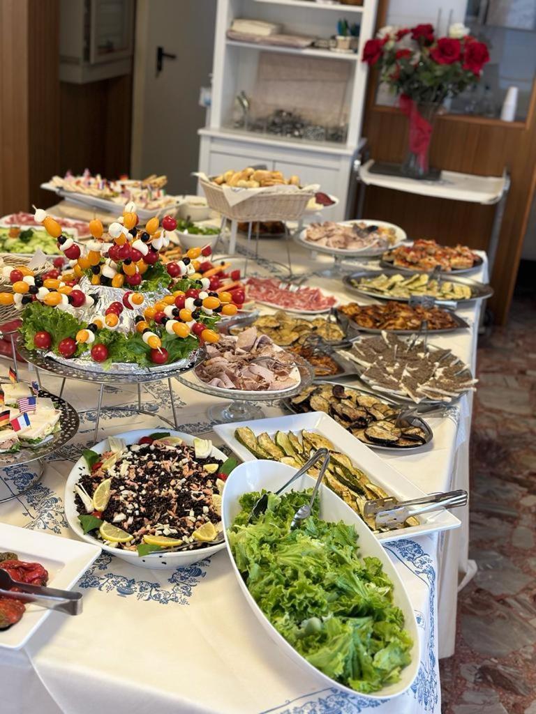 Hotel Morolli 리미니 외부 사진