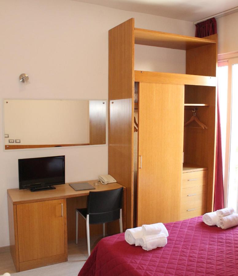 Hotel Morolli 리미니 외부 사진