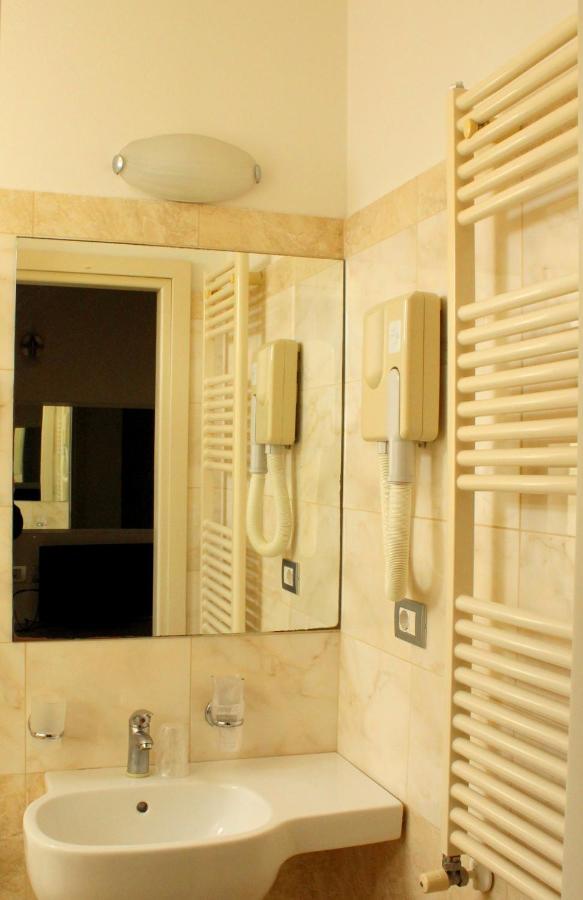 Hotel Morolli 리미니 외부 사진